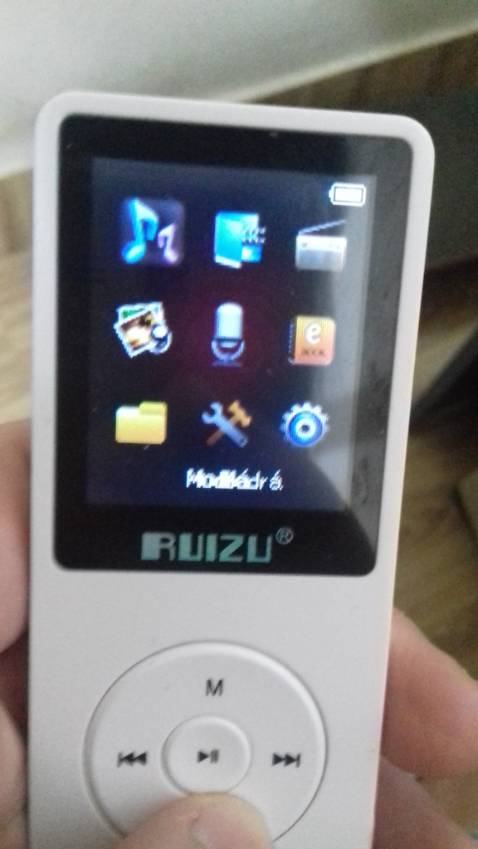 Tôi đã mua một cái dùng rất ổn. Bây giờ tôi mua thêm một cái nữa , dùng được 2 ngày thì nó bị hỏng nặng. Bấm trên bấm dưới bấm trái bấm phải đều không được. Chỉ mới có 2 ngày thôi. Tôi thật sự rất thất vọng.