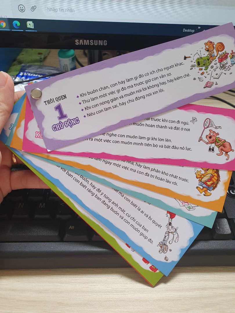 Sách bản lớn. Giấy xịn xò. hình minh hoạt cũng cute. Bé con mình ghiền lắm