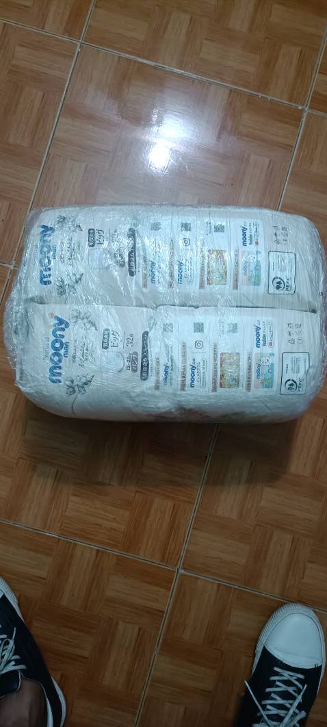 shop để khung giờ tặng quà mua đúng khung giờ nhưng k được tặng quà shop lại k hổ trợ chat để tư vấn đề nghị xem xét lại nếu không có quà thì không nên để ,mua đơn 599k được tặng ,