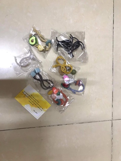 Kiểu dáng thiết kế đẹp. Màu đẹp. Nhìn sang. Rất hài lòng