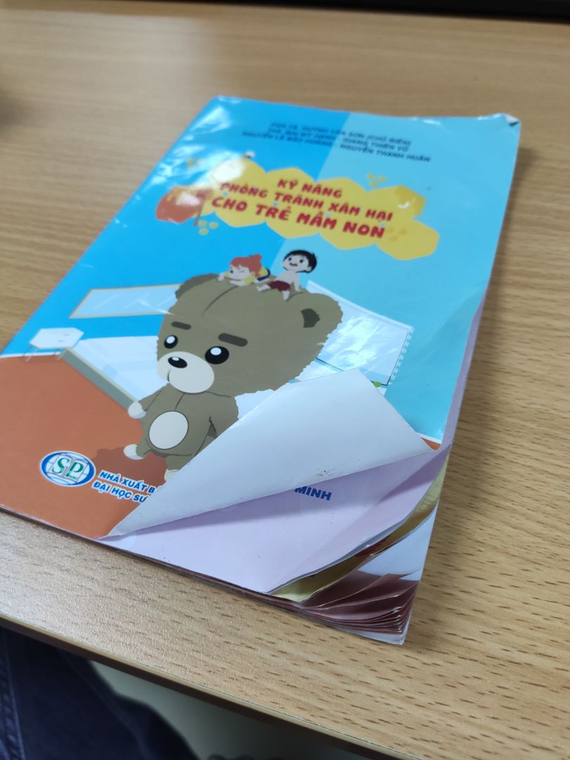 Không thể tin được Tiki Trading lại gửi cho mình sách cũ nhàu nát, rách. Đề nghị các bạn xem lại