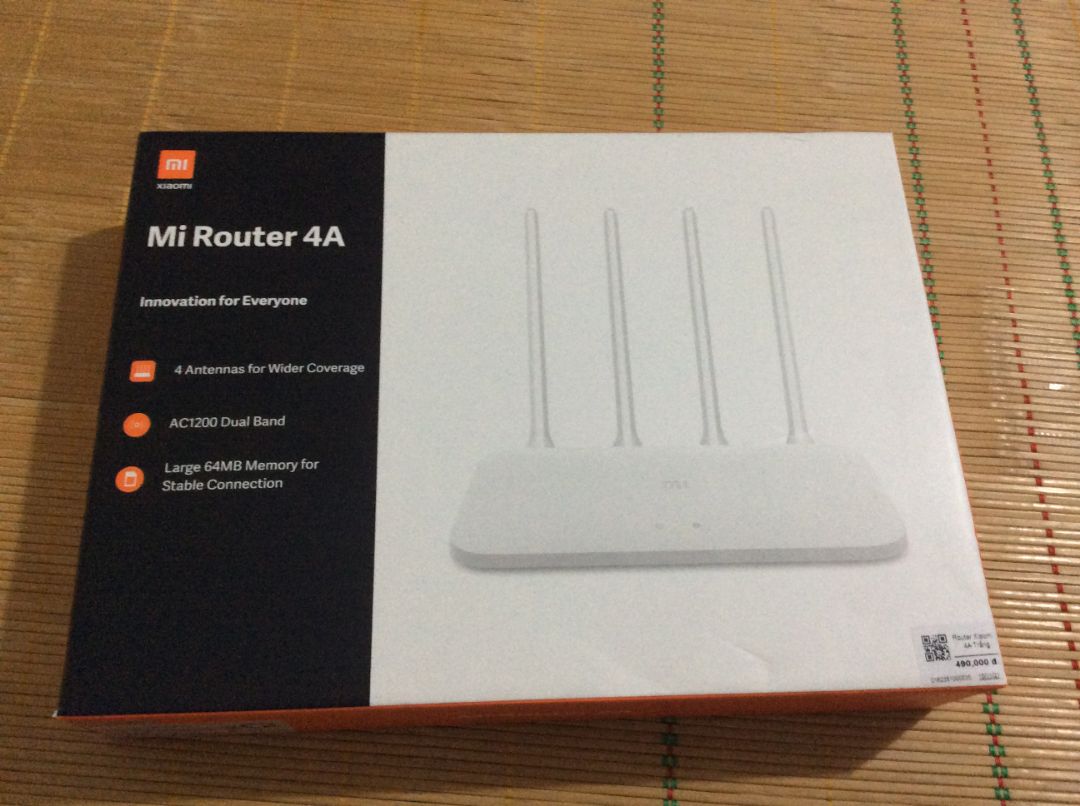 Router Xiaomi 4A có hỗ trợ Wifi 5 tốc độ cao, 4 ăng-ten db6i bắt sóng tốt để khuếch đại wifi xa hơn.
*** không có sẵn hàng ship hàng hơi lâu so với lịch Tiki, cũng đã gọi điện phản hồi lại cho khách.
Mỗi không thích là chưa nhận hàng *** đã rạch seal ,mình không kỹ tính chứ không đã từ chối nhận.
Ưu điểm có lúc bận thì kêu để lại hàng ở *** sau qua lấy sau cũng được,tại rất nhiều chi nhánh 😌