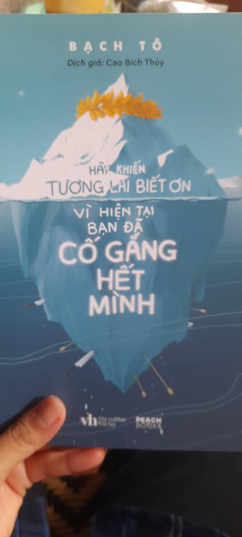Đọc vài trang đầu thì thấy nội dung ổn. Ngôn từ đọc dễ cảm nhận được sự sâu sắc và tả thực về cuộc sống trải nghiệm của một người. Và cảm thấy bản thân mình cũng từng ở trong đó.