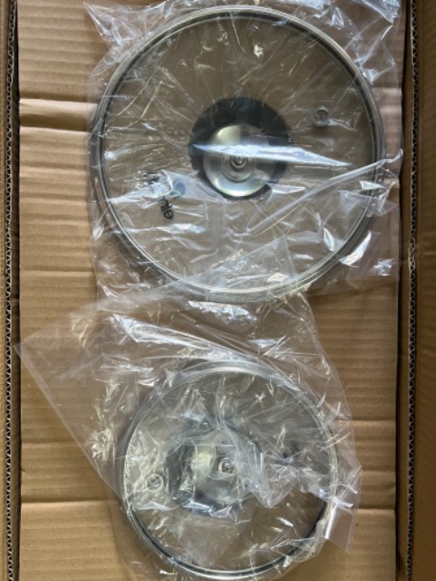 Sản phẩm quảng cáo là inox 304 mà sao đưa nam châm vào là hít dính