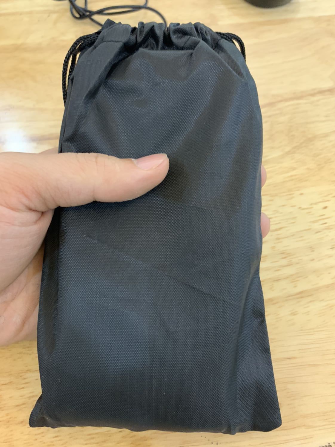 Hàng rất ổn so với giá tiền, 2 dây xanh hơi nhẹ chút, cho nữ tập sẽ hợp lý mà 3 dây còn lại tập đã kinh khủng luôn nhé các ban, dây đen mình thấy tương đương tạ 5-8kg .. có cái này tập gym tại nhà quá tốt luôn... sp chính hãnh của miDoctor nên có phần yên tâm hơn, cơ thẻ cám ơn và *** liên hệ nếu có chục chặc gì,...  sẽ giới thiệu cho nhiều ng ủng hộ shop tiếp, cám ơn tiki vag shop nhé Hàng rất ổn so với giá tiền, 2 dây xanh hơi nhẹ chút, cho nữ tập sẽ hợp lý mà 3 dây còn lại tập đã kinh khủng luôn nhé các ban, dây đen mình thấy tương đương tạ 5-8kg .. có cái này tập gym tại nhà quá tốt luôn... sp chính hãnh của miDoctor nên có phần yên tâm hơn, cơ thẻ cám ơn và *** liên hệ nếu có chục chặc gì,...  sẽ giới thiệu cho nhiều ng ủng hộ shop tiếp, cám ơn tiki vag shop nhé