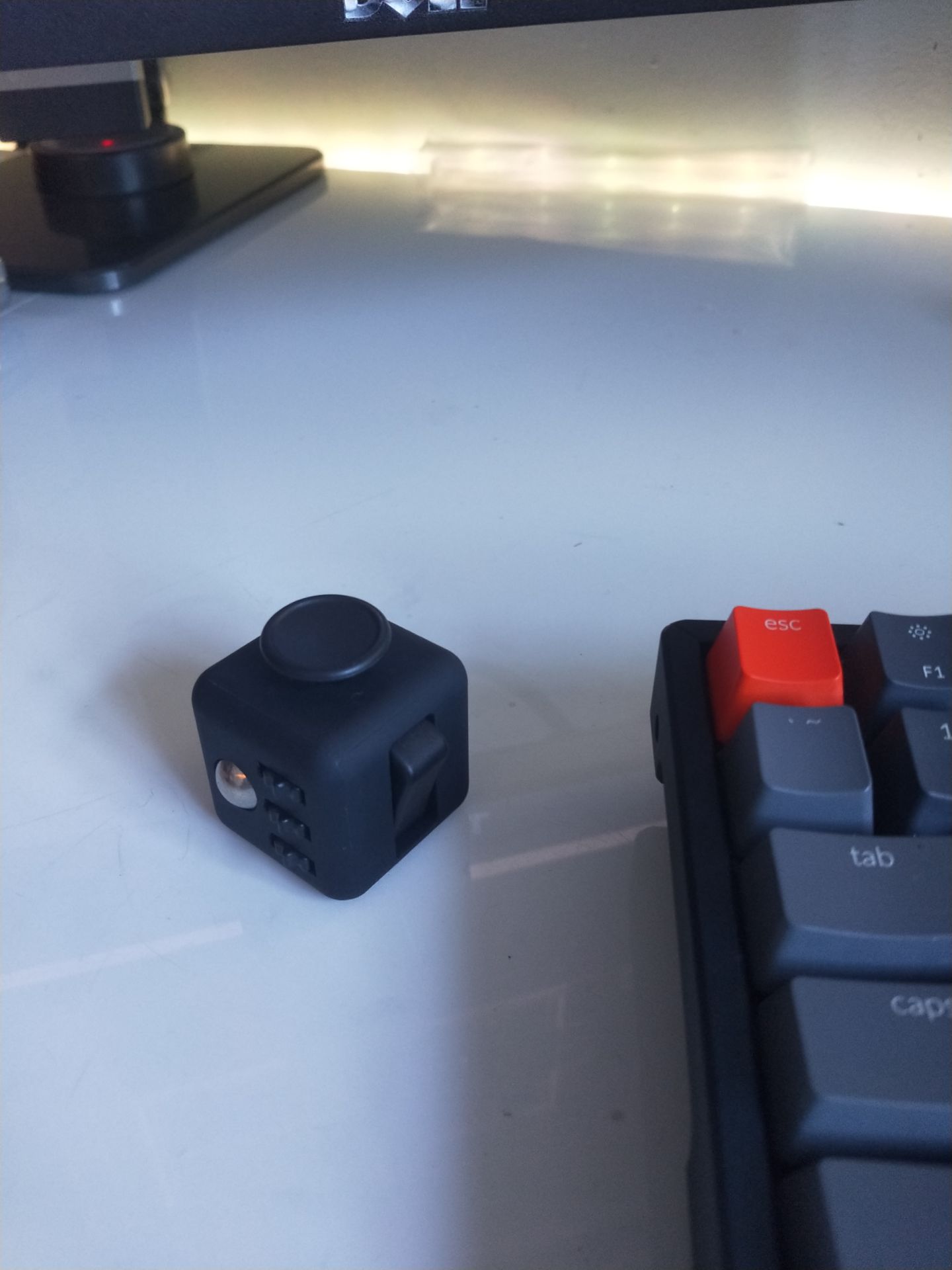 cầm đã tay, nút bấm ok, chất liệu mịn,10 điểm