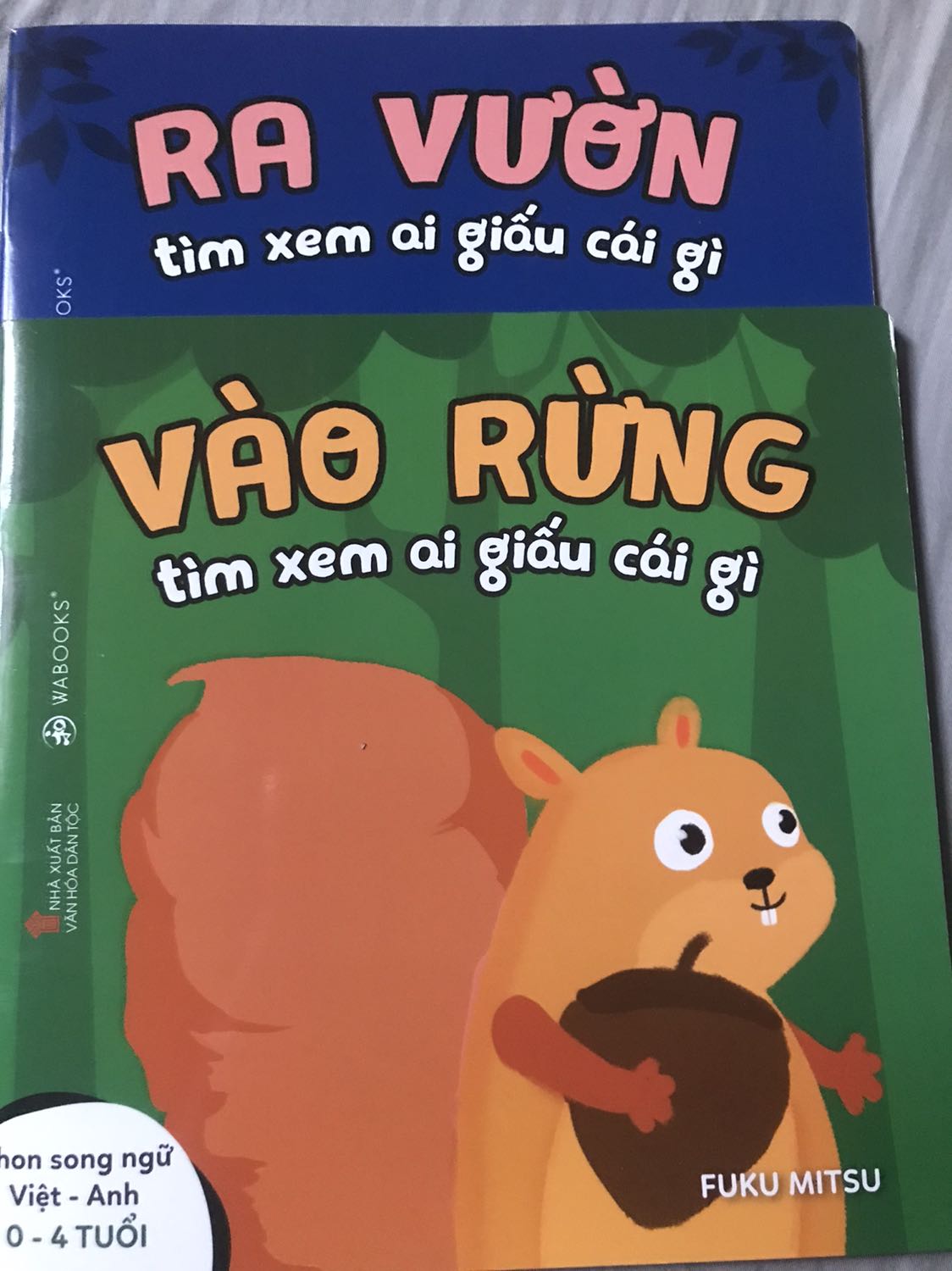 Màu sắc hấp dẫn chất lượng in tốt. Con mình 3 tuổi rất thích Màu sắc hấp dẫn chất lượng in tốt. Con mình 3 tuổi rất thích