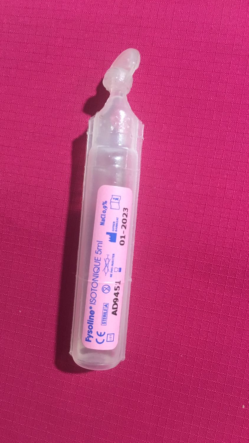 Sản phẩm tốt . Ngạt mũi dùng rất ok . Nhà ai có bé nhỏ nên mua vệ sinh cho bé tiện lắm . Dùng lâu hết cực . Ống nhỏ dùng tiện lắm