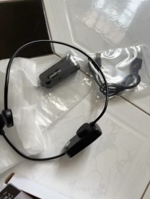 Micro dùng tốt, xạc nhanh đầy, dùng khá ổn. Hy vọng dùng được bền cho giáo viên nghèo bớt khổ?! Hiii