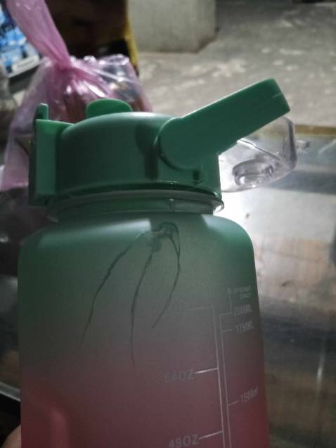 Sản phẩm bị vỡ k dùng được