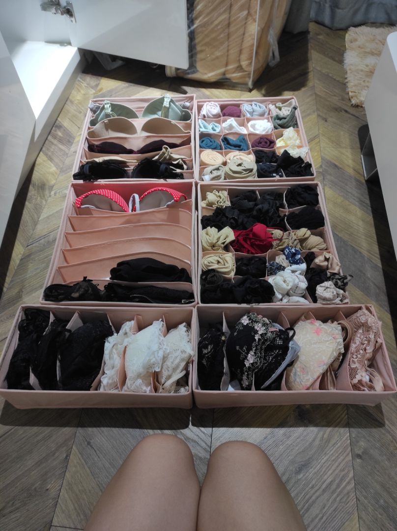 Sản phẩm rất tiện dụng, khá chắc chắn. Nàng nào cũng nên có trong tủ quần áo nha. trước mình rất hay mất đồ, mà lúc tìm cũng chẳng thấy đồ đâu Sản phẩm rất tiện dụng, khá chắc chắn. Nàng nào cũng nên có trong tủ quần áo nha. trước mình rất hay mất đồ, mà lúc tìm cũng chẳng thấy đồ đâu