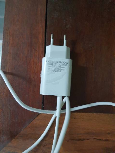 Ko hài lòng,nói sạc nhanh mà sạc nửa ngày vẫn chưa đầy được pin.
Toàn quảng bá ko đúng chất lượng.
Cho 2* .Quá vớ vẩn Ko hài lòng,nói sạc nhanh mà sạc nửa ngày vẫn chưa đầy được pin.
Toàn quảng bá ko đúng chất lượng.
Cho 2* .Quá vớ vẩn