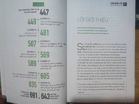 Khi đọc quyển sách này bạn sẽ nắm được về các vấn đề như sau:

+ Hiểu sâu hơn về từng chữ cái trong C-A-N-S-L-I-M

+ Hiểu được sự tương quan giữa giá và khối lượng -> hiểu được hành động của các NDT lớn đang gom hay đang bán tháo,...

+ Biết được một số mẫu hình quan trọng như: chiếc cốc tay cầm, mẫu hình 2 đáy, nền giá phẳng,...

+ Biết được thời điểm nào nên bán (chốt lãi hoặc cắt lỗ), thời điểm nào nên mua (dựa vào mẫu hình có điểm pivot, dựa vào sự hỗ trợ và kháng cự, dựa vào sự tương quan giữa giá và khối lượng.

+ Quyển sách có nhiều biểu đồ và ví dụ để tham khảo 

+.....Tính viết tiếp mà sợ dài quá mấy bạn không đọc😀😀, nên thôi vậy. Mình có đính kèm mục lục cho các bạn tham khảo đó.

Mình là dân ngoại đạo mới tập tành nghiêng cứu thôi, đang đọc lại lần 2 cho thắm mọi người ạ! Để hiểu sâu mọi người nên mua đọc nhen, mình không quảng cáo hay gì đâu, chỉ là quan điểm cá nhân khi đọc xong thôi á.