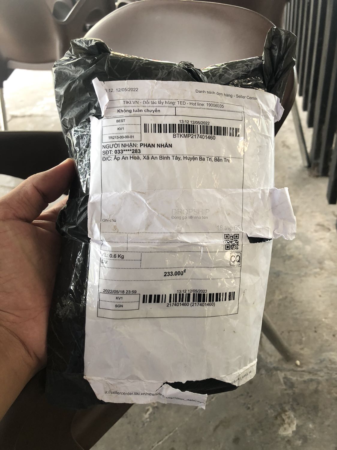 Chưa bàn đến chất lượng, nhưng thấy cách đóng gói thế này mình không hài lòng chút nào