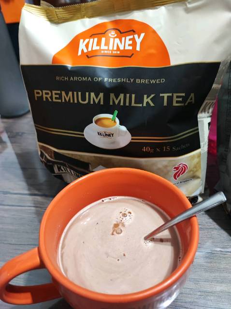 sản phẩm tuy giá có cáo hơn các brand việt nam khác nhưng lại rất xứng đáng. uống rất ngon, không bị quá ngọt gắt.