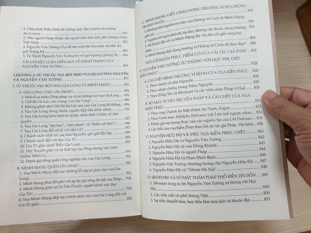 Nội dung rất phong phú. Đóng gói cẩn thận. Giao hàng nhanh chóng.