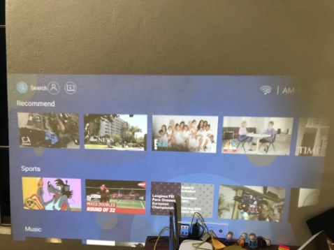 Máy chiếu quá ổn so với số tiền bỏ ra. Rất hài lòng.