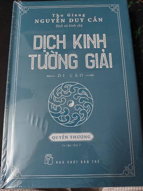 Sách đẹp, dù trời mưa anh giao hàng vẫn đến đúng hẹn! Năm sao nhé!