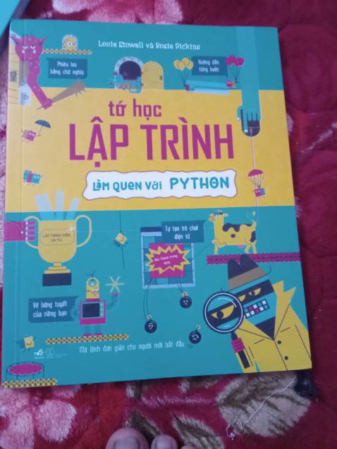 Sách đẹp và rất hữu ích với một đứa mới bắt đầu làm quen với máy tính , lập trình như mình