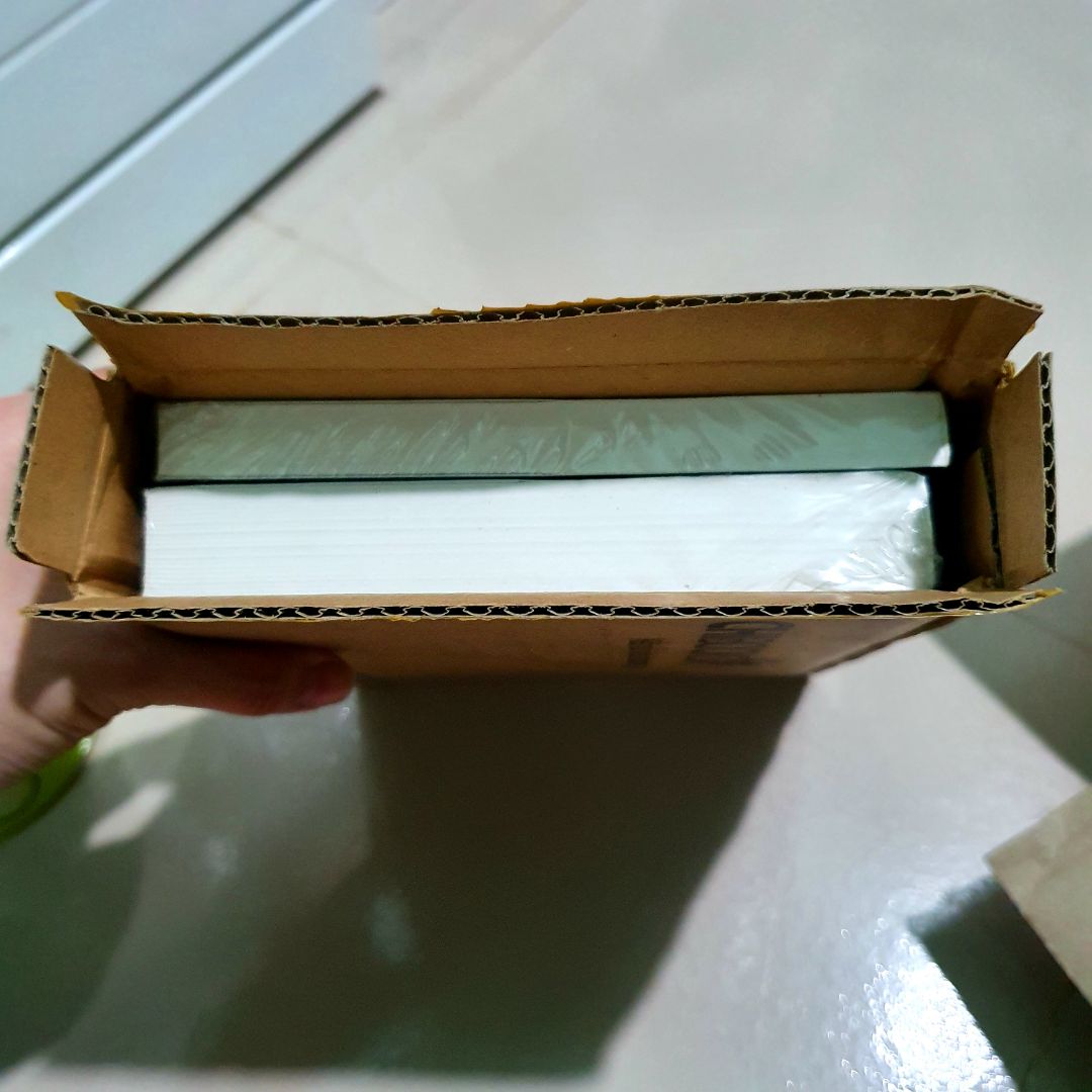 Shop đóng gói kĩ quá mình không biết mở đường nào luôn 😂. Cảm ơn shop 😊.