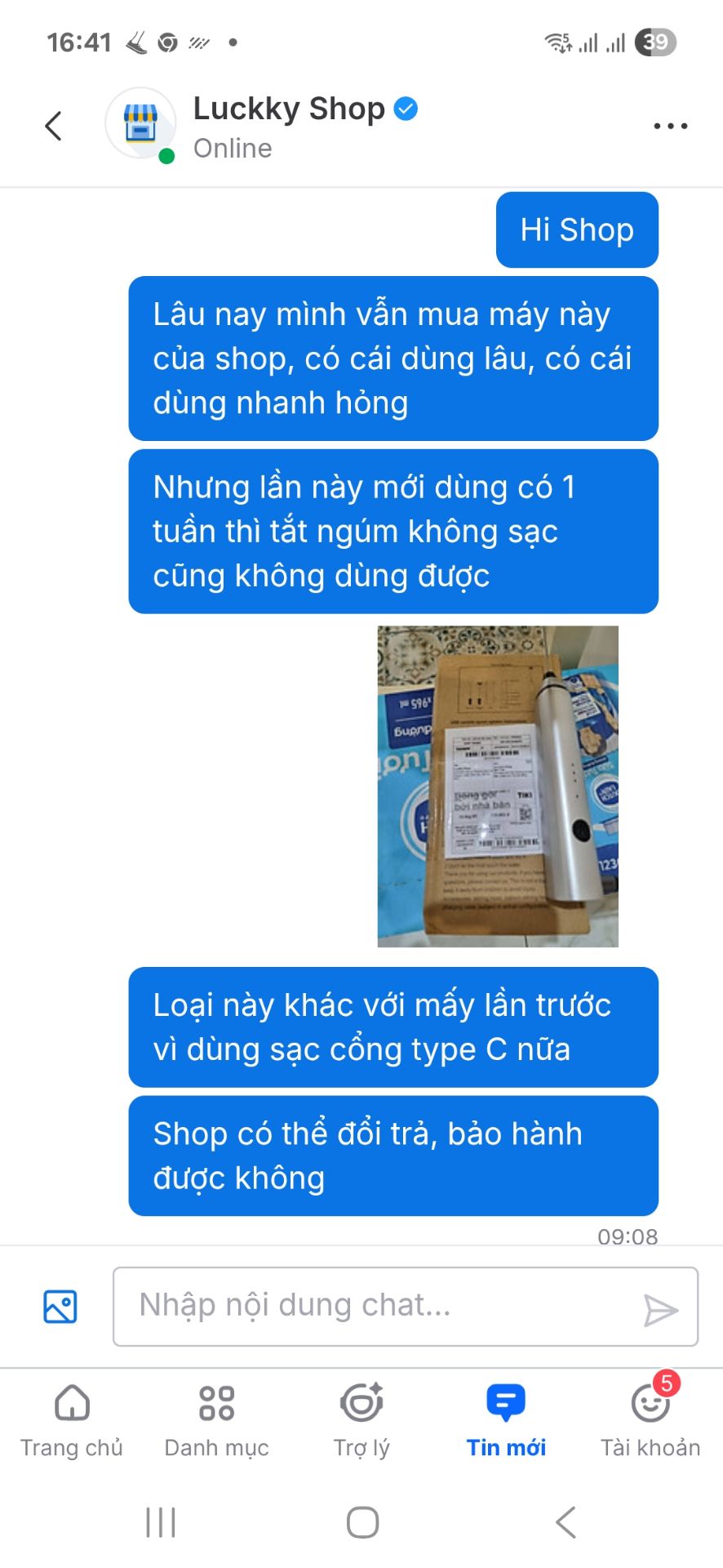 Đợt hàng này trúng y hàng kém chất lượng, dùng được tuần hết pin thì sạc không được, chat phản ánh thì chờ miết mới được trả lời mở ra dùng không được thì mới bảo hành. Đành vậy, từ nay không mua nữa chứ biết sao đây. Buồn cái nữa là Tiki sao không cho đánh giá sao mà cố định ở mức 5 sao vậy nhỉ?