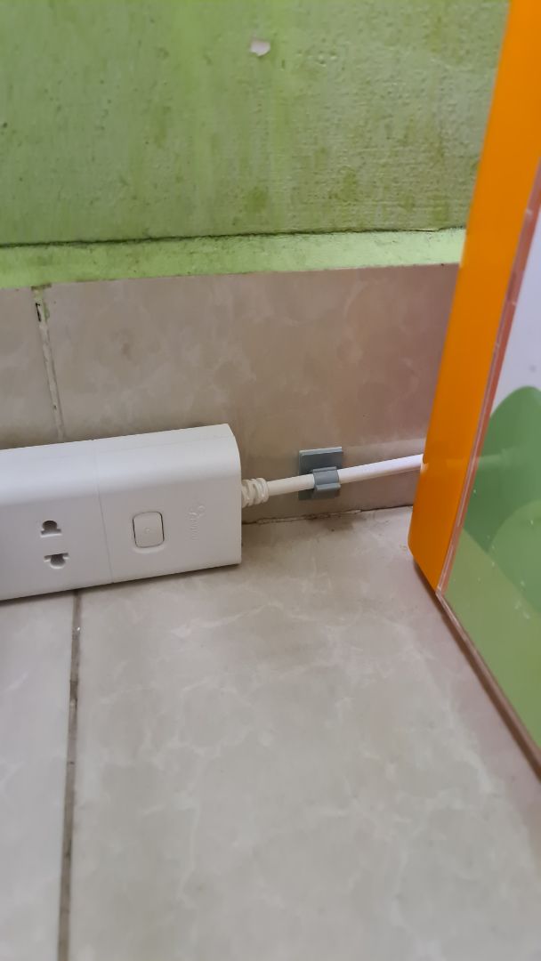 treo được cả dây điện 3 lớp. chất lượng tạm ổn