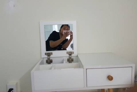 bàn đẹp, hơi cầu kỳ, lắp lâu nhưng kết quả okila quá nha :))))))))))))))))))))))))))))