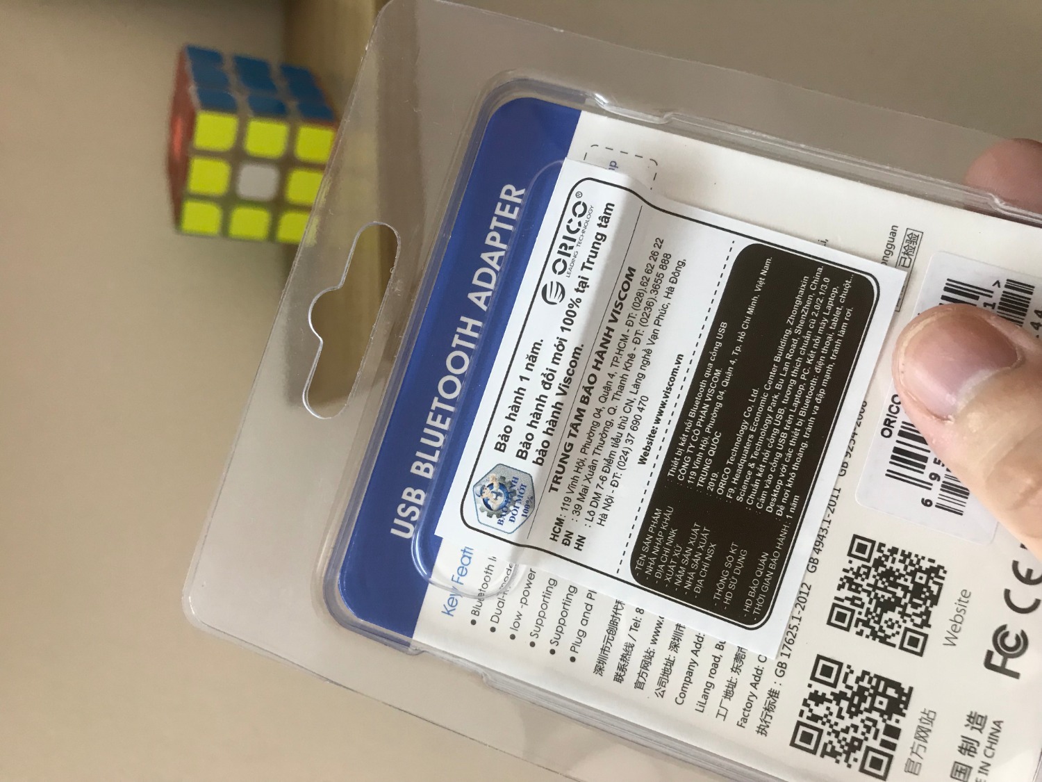 Mình mua adapter này để bổ sung bluetooth cho máy bàn. Thiết bị dùng mát chứ không bị nóng, có thể phát nhạc ra tai nghe bluetooth, kết nối với điện thoại chế độ handfree. Tuy nhiên có một thiếu sót là mình ko thể dùng smartphone để thiết lập dynamic lock (tự động khóa máy tính khi smartphone ra xa khỏi máy tính) cho windows 10.
Tất nhiên vẫn hài lòng với thiết bị chính hãng tầm giá 100k, hổ trợ chuyển phát nhanh trong ngày tikinow.
khuyên dùng