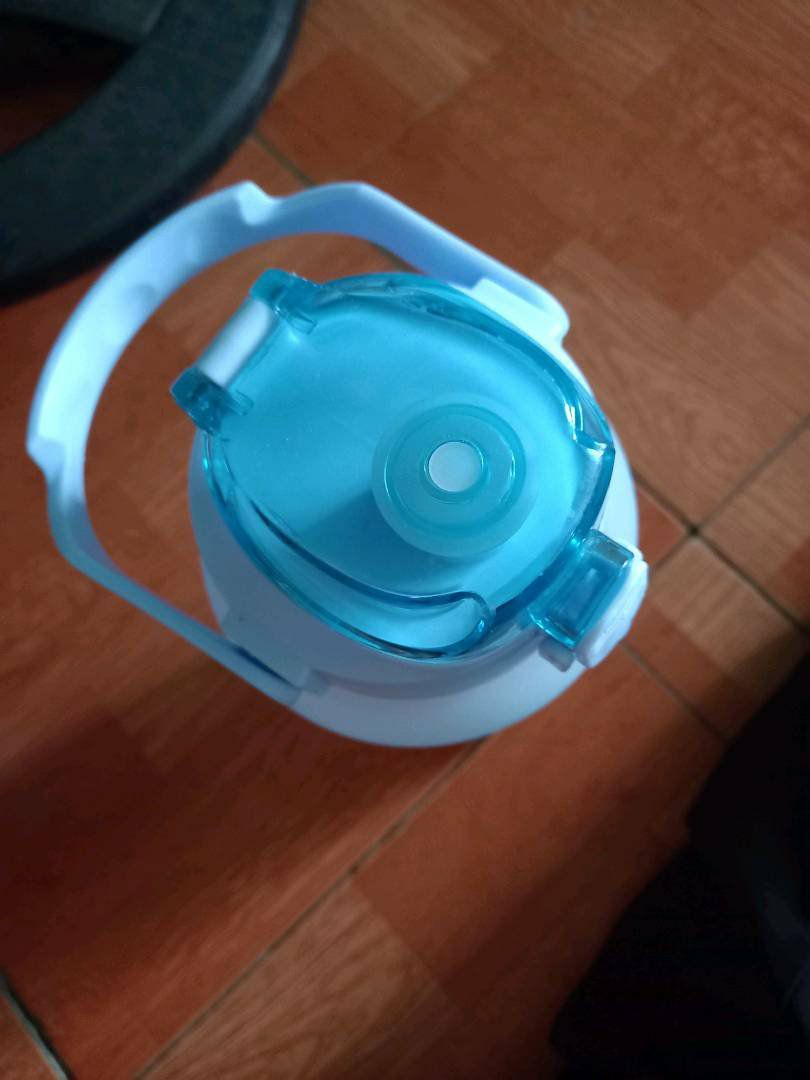 Bình xinh cực kì luôn m.n ạ 
Bình dày lắm nhé 
Mới nhận về nhìn ưng lắm
Lần sau sẽ quay lại shop ủng hộ