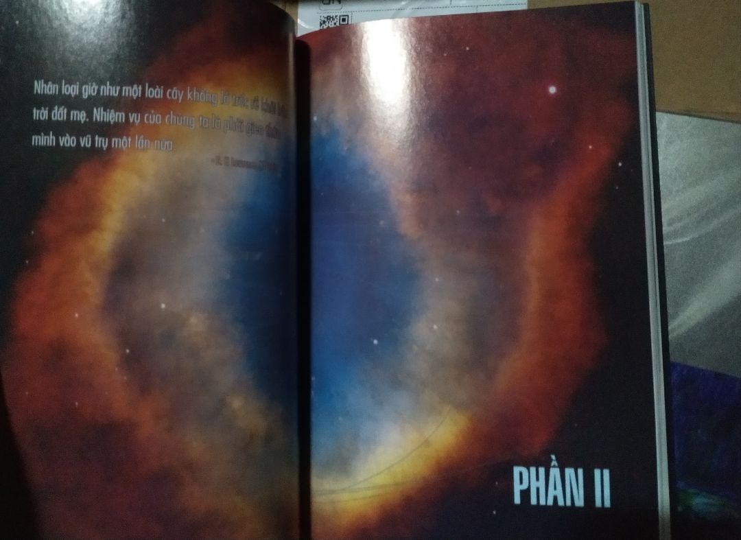 Sau mấy năm giữ sách không tốt.
Đây là lần đầu tiên mua đơn Tiki sách bảo quản tốt. Gói bọc cẩn thận.
Sách mỏng so với giá nhưng in màu + hình ảnh.
Nên giá cả cũng có thể chấp nhận được