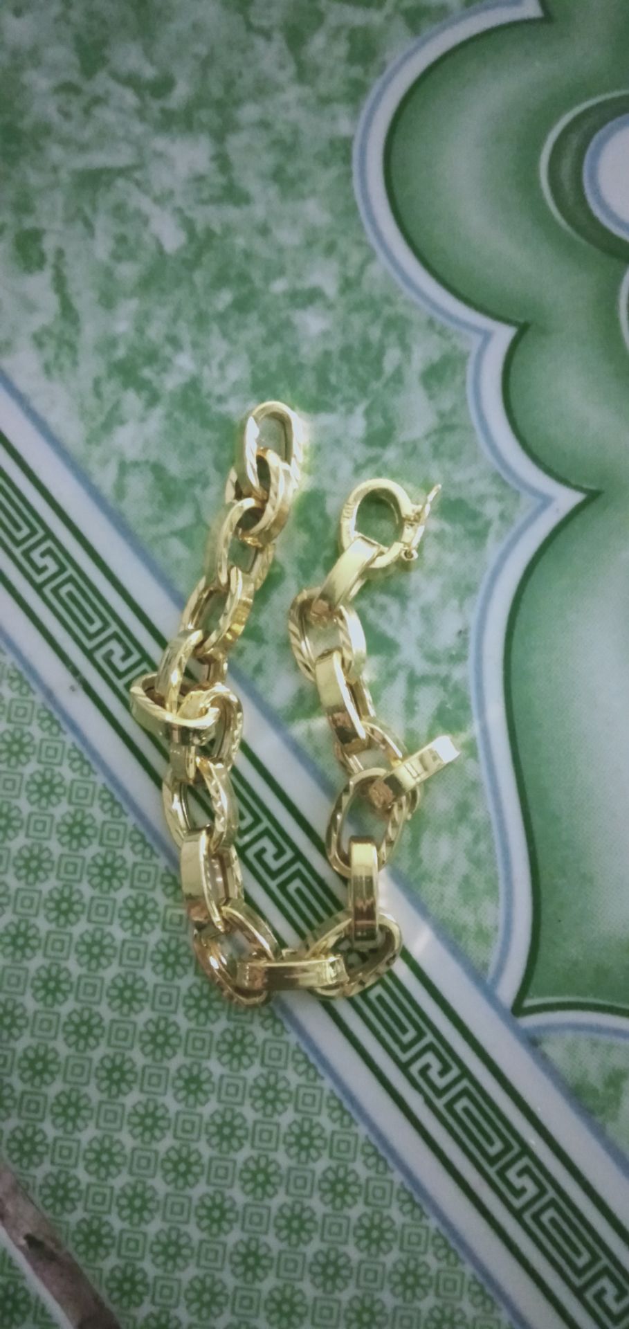 chắc sẽ k bao jo mua nua không thể chấp nhận được khi mua giá đó mà sản phẩm như z