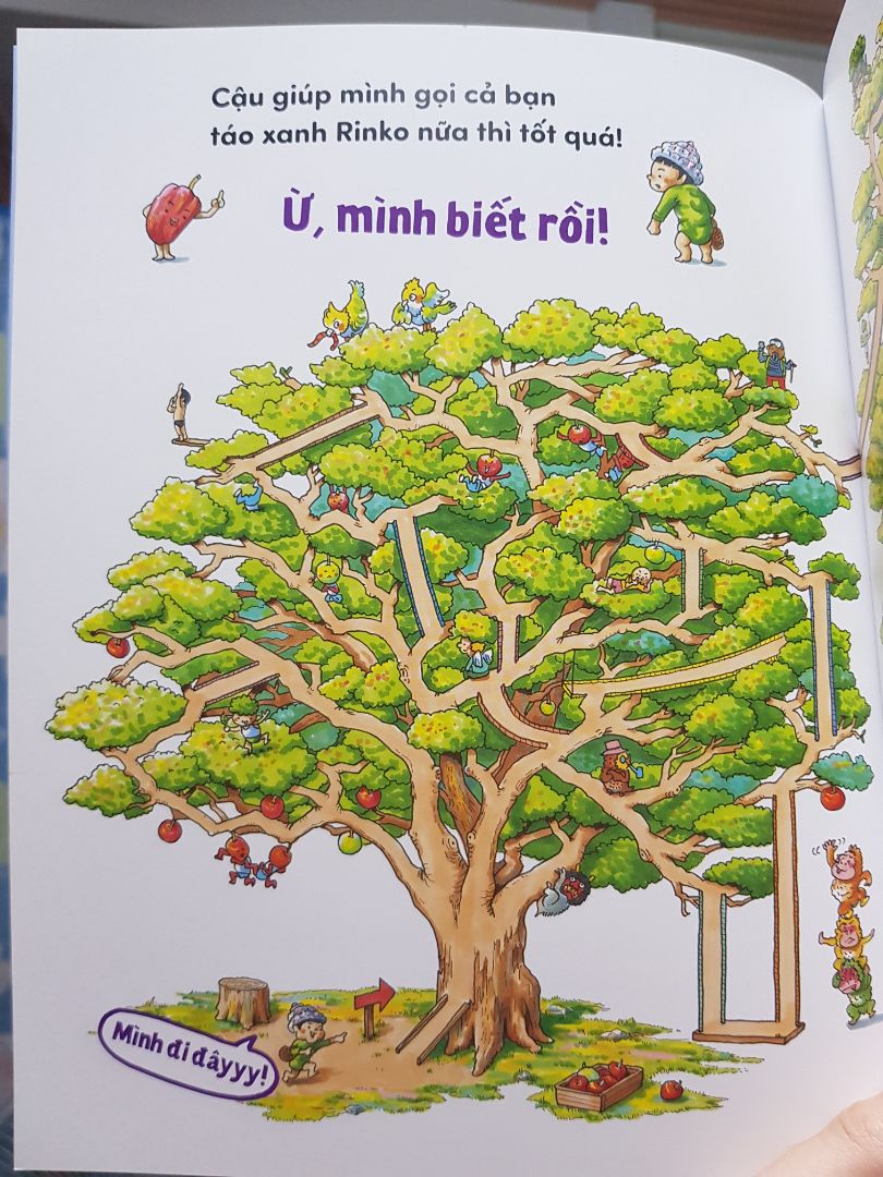 Sách có những bức tranh mê cung màu sắc và cực kì chi tiết cho bé giải mã, ngoài ra còn có cốt truyện cùng những tình tiết thú vị xảy ra trên hành trình đi mua sữa bò của cậu bé đội vỏ ốc. Mình mua cuốn này cho bé để luyện tính tập trung và bồi dưỡng trí tưởng tượng, mình rất thích sách Ehon này.