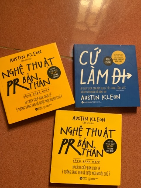 Đặt combo 3 cuốn khác nhau mà shop giao 2 cuốn giống nhau ???