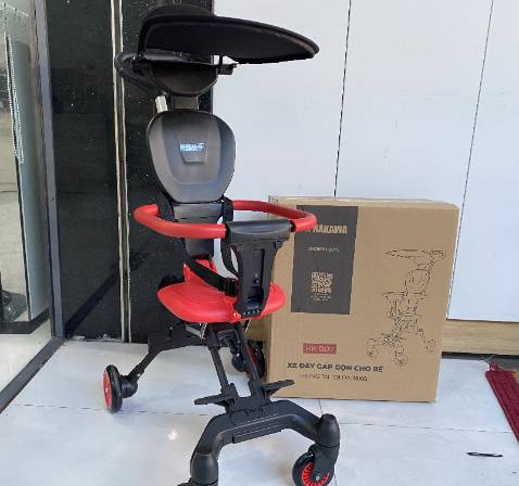Mới mua 1 xe cho bé, sản phẩm đẹp chắc chắn, nhân viên tư vấn nhiệt tình. ủng hộ shop dài Mới mua 1 xe cho bé, sản phẩm đẹp chắc chắn, nhân viên tư vấn nhiệt tình. ủng hộ shop dài