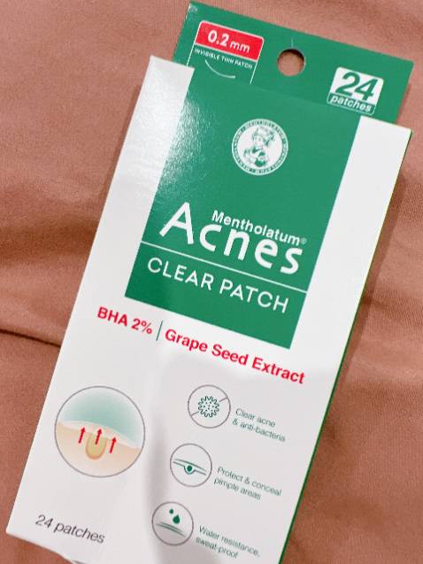 Nó gom mụn lại được nha mn, em hay dán cái này lắm. Nó tiện cực kì mà còn giữ vệ sinh cho da nữa. Dán dính lâu, dùng tay gỡ mới ra chứ ko bị bong viền như mấy loại khác.