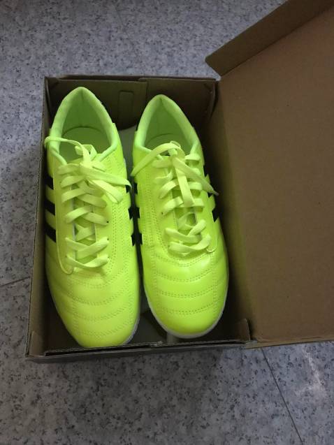 giày ổn khá đẹp , đóng hộp thì ok  , đặc biệt là giao hàng cực nhanh.