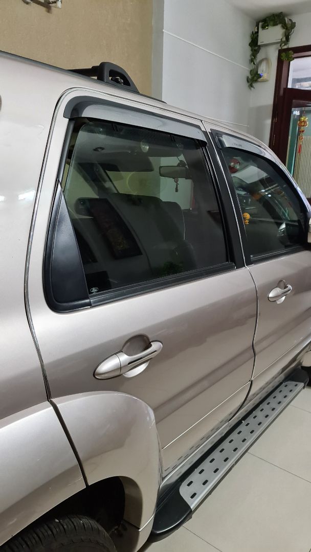 Độ dính kém, bề mặt không phẳng. Không biết tồn tại được bao lâu.