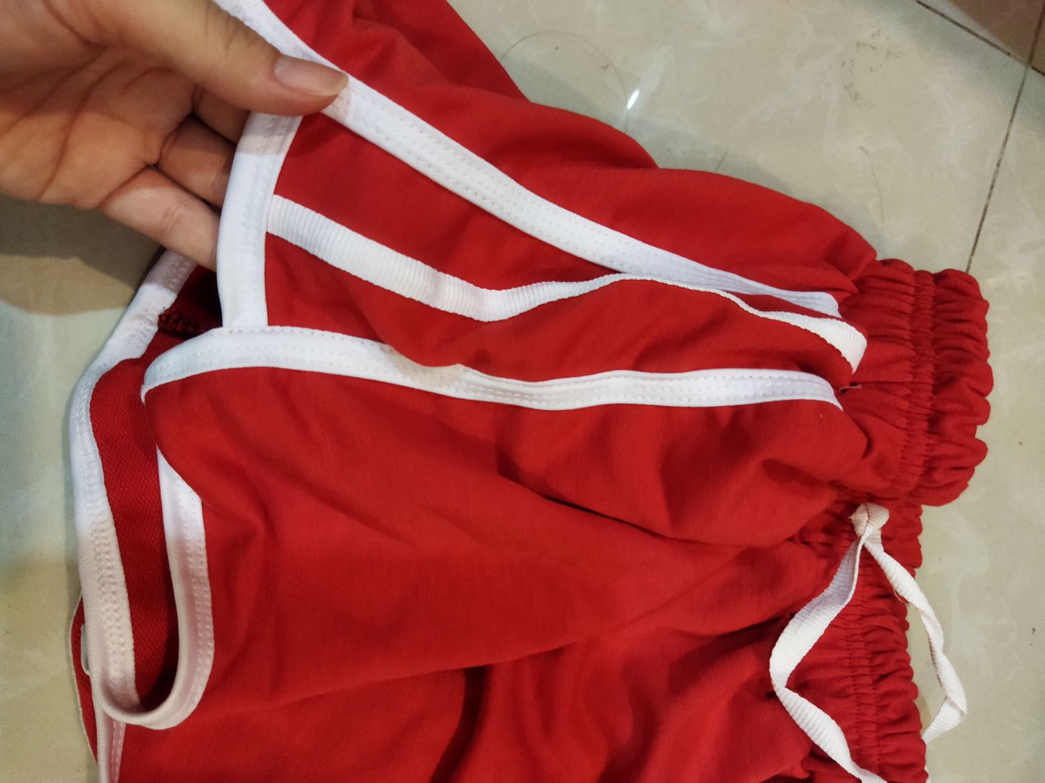 Quần đẹp, vải mát, mịn, shop tư vấn nhiệt tình, giao hàng nhanh