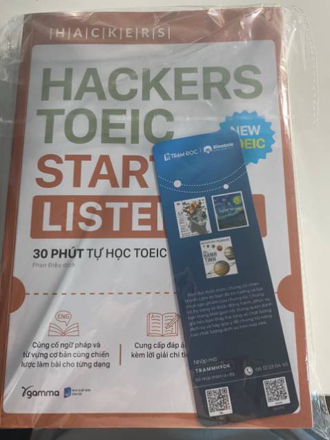 mình bị nhầm cuốn này với cuốn hacker toeic listening cho mục tiêu 900+ hic nên giờ muốn pass lại, mình mua về chưa kịp làm gì còn mới nguyên ạ, cuốn này dành cho các bạn mục tiêu tầm 500~600+ nhé ạ, có đủ kiến thức từ cơ bản ai cần thì liên hệ mình *** mình ở thanh xuân HN ạ
