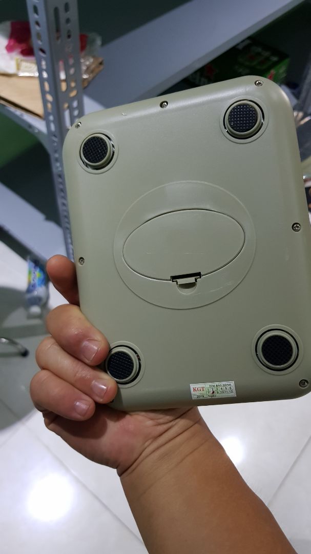 Cân bị vênh, không cân bằng được, số nhảy không chính xác, cùng 1 gói bánh, cân lúc 8g lúc 9g, gói khác, lúc 141g lúc 147g, lúc 145g, sai số quá nhiều, Không có tên nhà Sản Xuất thì làm sao xác định chính hiệu????? Cân bị vênh, không cân bằng được, số nhảy không chính xác, cùng 1 gói bánh, cân lúc 8g lúc 9g, gói khác, lúc 141g lúc 147g, lúc 145g, sai số quá nhiều, Không có tên nhà Sản Xuất thì làm sao xác định chính hiệu?????