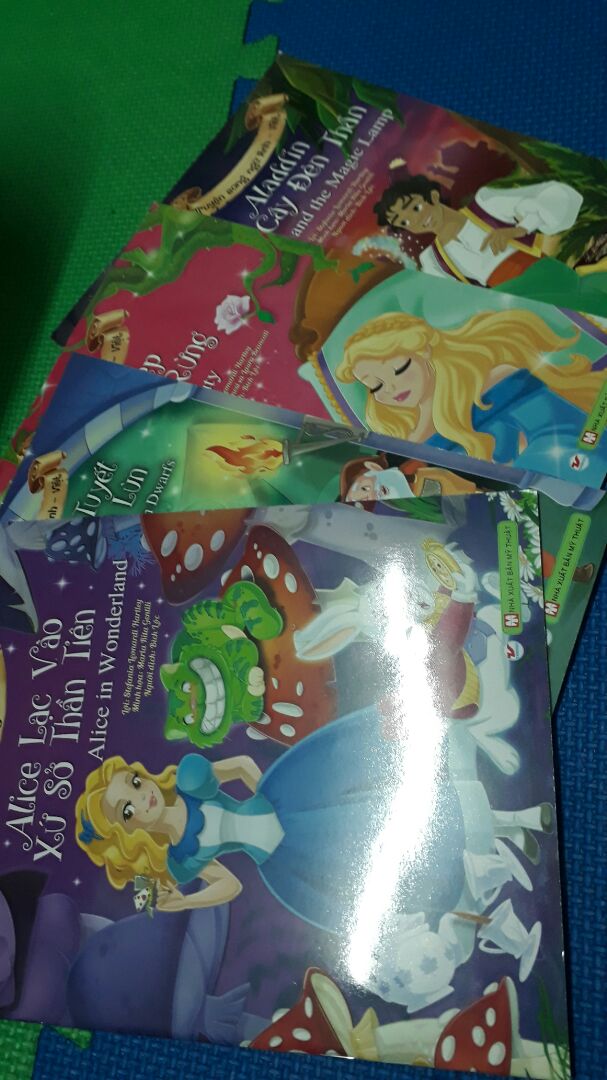 truyện kinh điển đã hay rồi mà hình vẽ lại đẹp nữa, mua đc giá rẻ nên rất thích