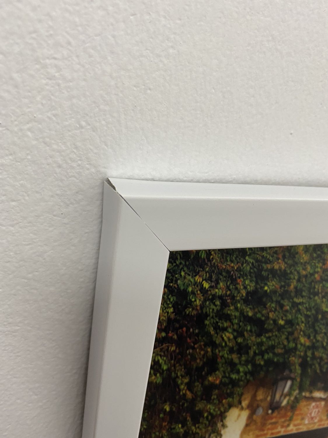 Khung kg khớp góc