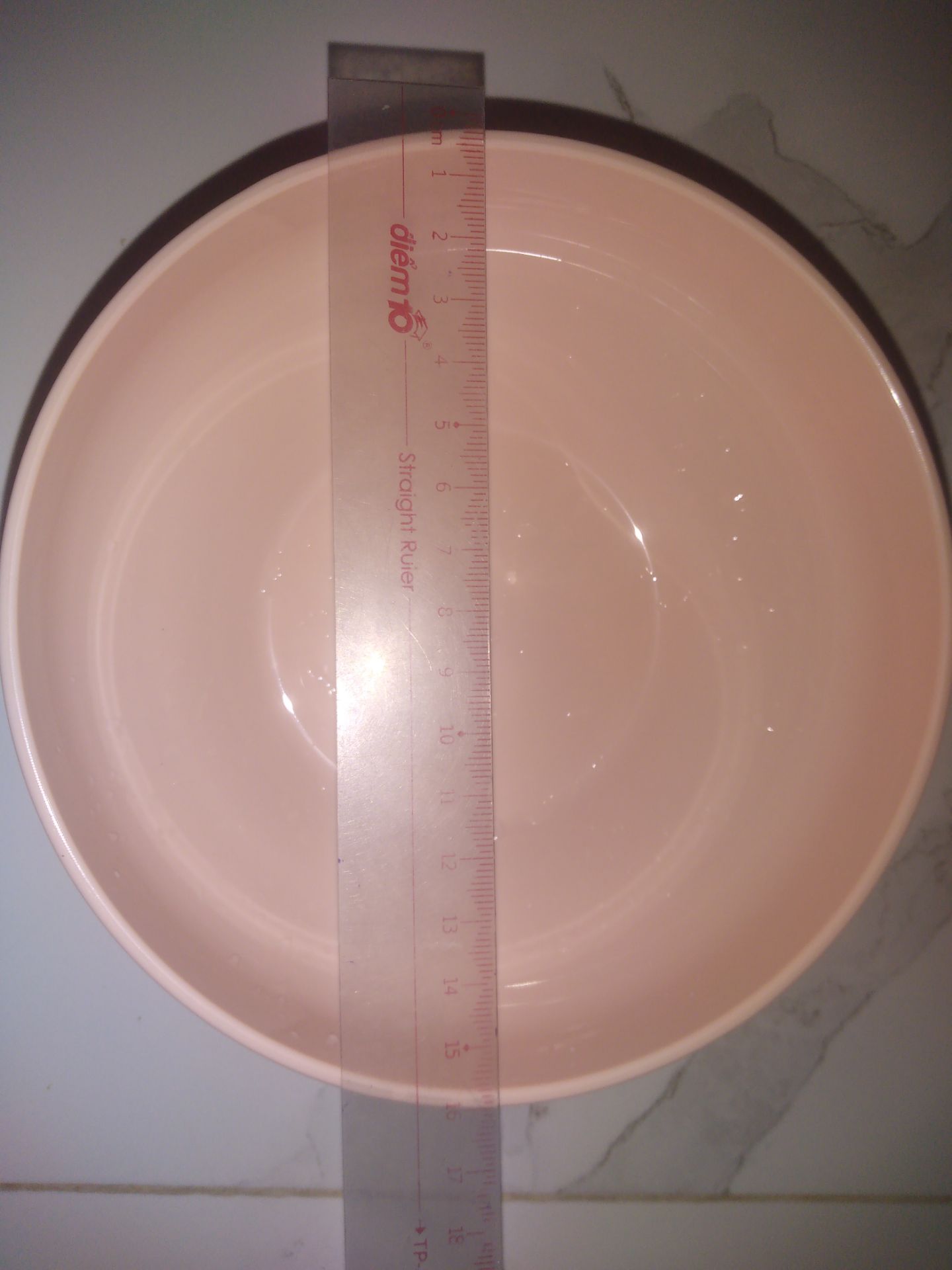 đóng gói chắc lắm, mình mua giá 11k, cái lớp keo trong bát mng lấy máy sấy sấy tầm 20s rồi hãy gỡ ra, đảm bảo sạch bóng không còn vết keo 🥰 xứng đáng 5 saooo ✨🌌🌟