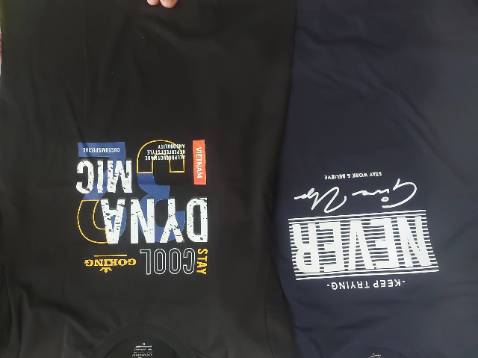 Hình in ý nghĩa, rất thích. Áo chất lượng, đóng gói đẹp.