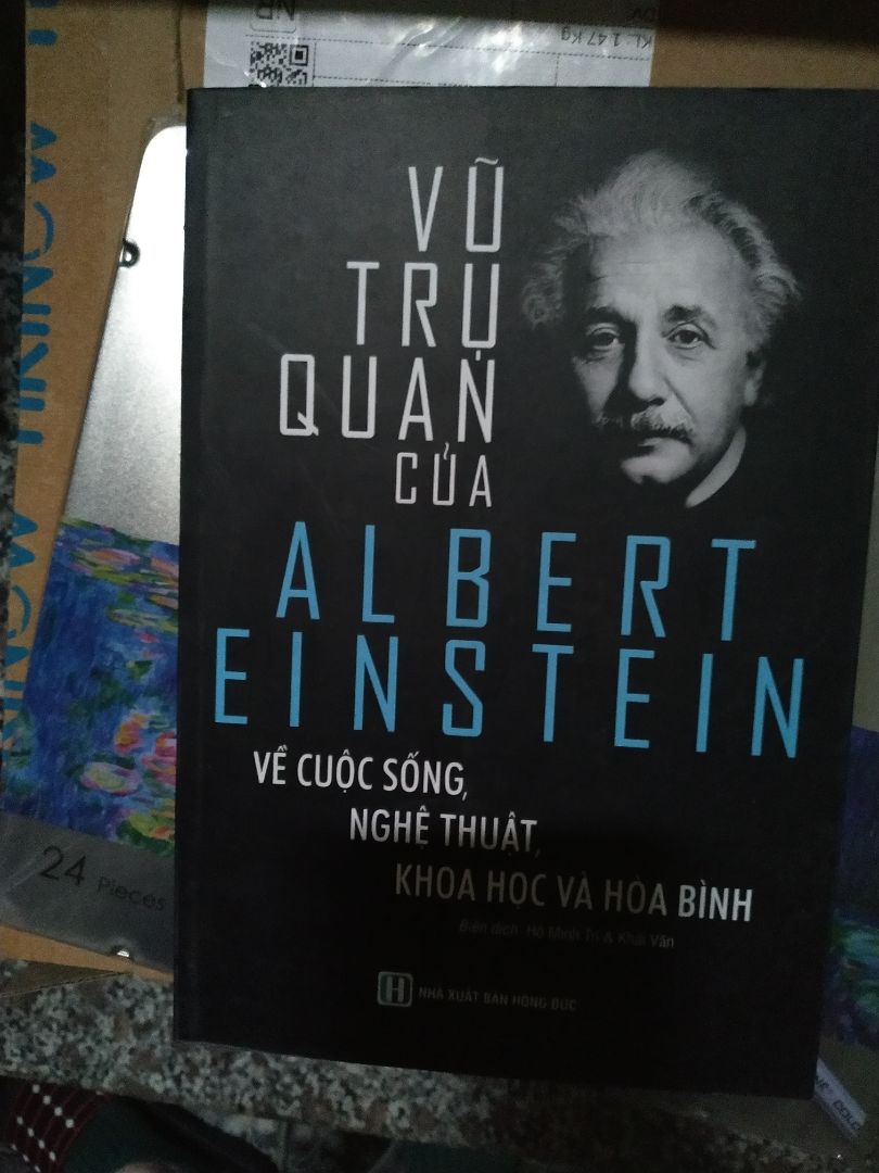 Sau mấy năm giữ sách không tốt.
Đây là lần đầu tiên mua đơn Tiki sách bảo quản tốt. Gói bọc cẩn thận.
Sách mỏng so với giá nhưng in màu + hình ảnh.
Nên giá cả cũng có thể chấp nhận được