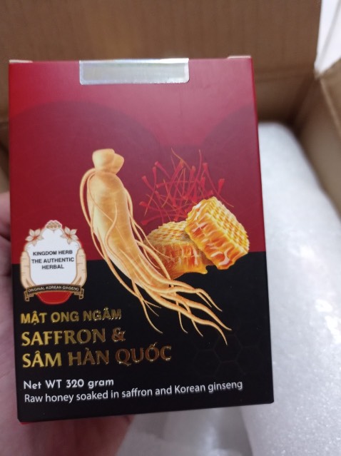 Đóng gói siêu cẩn thận 10 điểm, hộp nhìn sang trọng, đặt liền giao liền trong 1-2 tiếng thôi. Hàng nguyên seal, giá cả phải chăng mà hàng ổn áp lắm