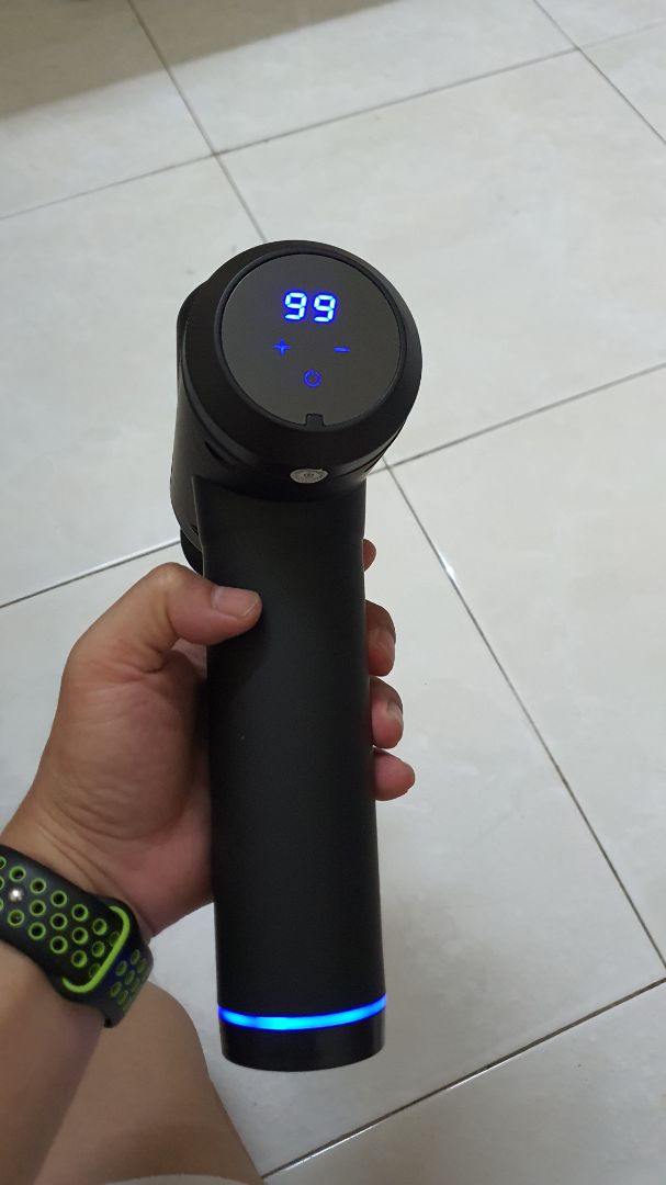 sản phẩm chắc, đầm tay, lực rung mạnh, có nhiều đầu matxa thay thế, mới xài chưa đánh giá pin ra sao. nói chung cũng an tâm khi mua hàng