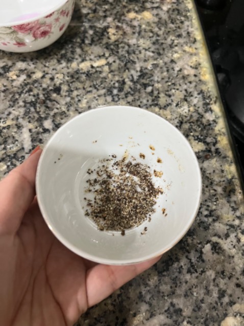 Xem đánh giá trên tiki để mua hàng,chưa bao giờ thất vọng. Do chưa biết cách điều xây hạt tiêu hơi to tí