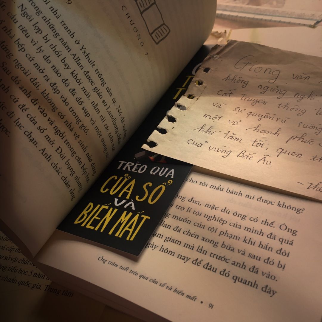 Sản phẩm rất đẹp và đáng tiền nhá .Dù mình chưa đọc hết nhưng giọng văn rất hay và hài hước giúp các bạn giải trí và cũng có kha khá bài học. Giao hàng siêu nhanh và đóng gói rất cẩn thận.( Không biết do vô tình hay hữu y mà mk được tặng 2 cái dấu trang vô cùng vui luôn.) các bạn nên thử trải nghiệm 1 lần nhá !