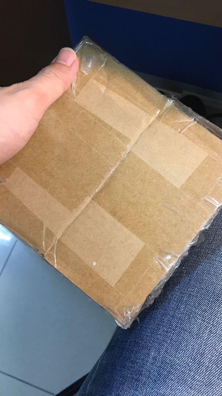 Đóng gói cẩn thận. Hàng tốt, mua đợt giảm giá nên được giá tốt, tiki đảm bảo nên rất yên tâm!!! Cho shop 5 sao để động viên!!! Đóng gói cẩn thận. Hàng tốt, mua đợt giảm giá nên được giá tốt, tiki đảm bảo nên rất yên tâm!!! Cho shop 5 sao để động viên!!!